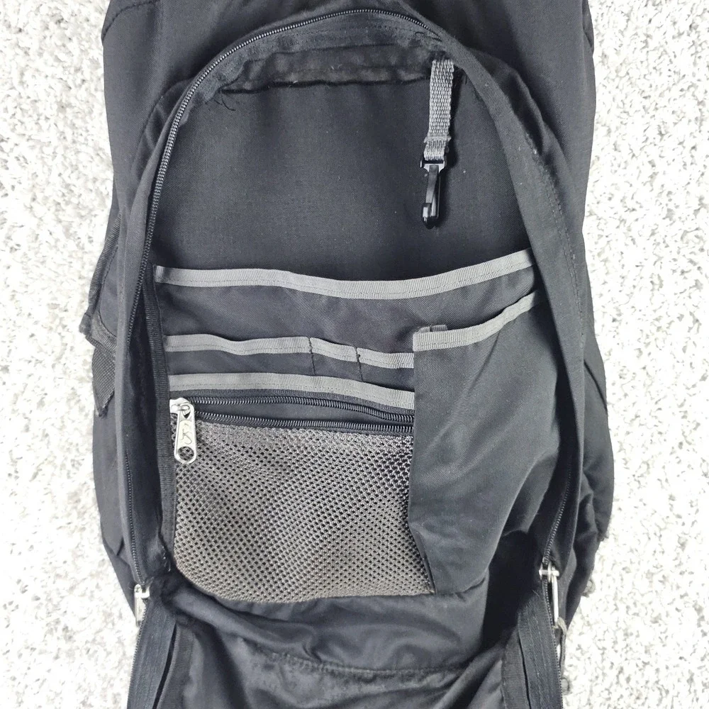 Vintage Jansport Backpack Heavy Duty Metal Zippers O Rings Clips Gorpcore Hike